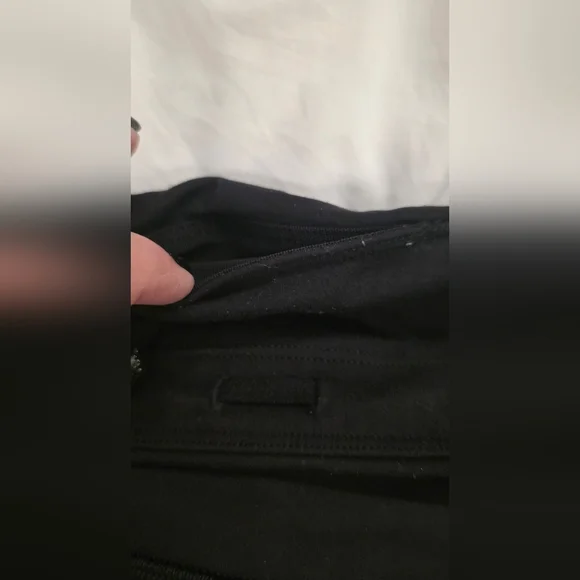 Athleta Rainier Tight XS Black Reflective Running Leggings Zip Pocket - Picture 6 of 10